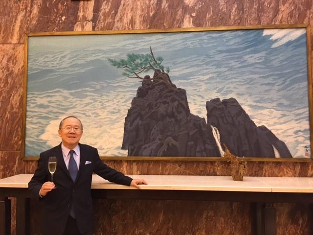 President Nakane in front of Higashiyama painting