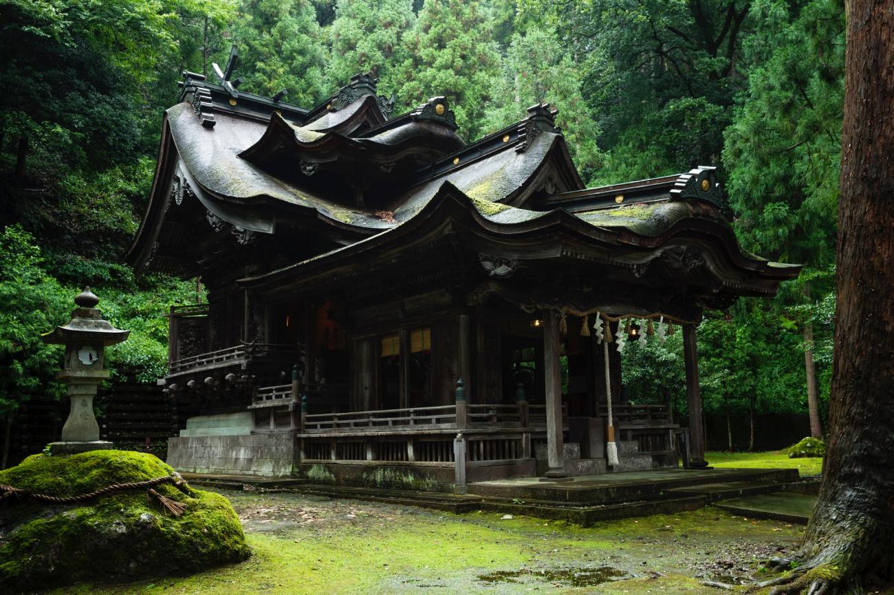 Schrein Ōtaki-Jinja © FUJITSUKA Mitsumasa