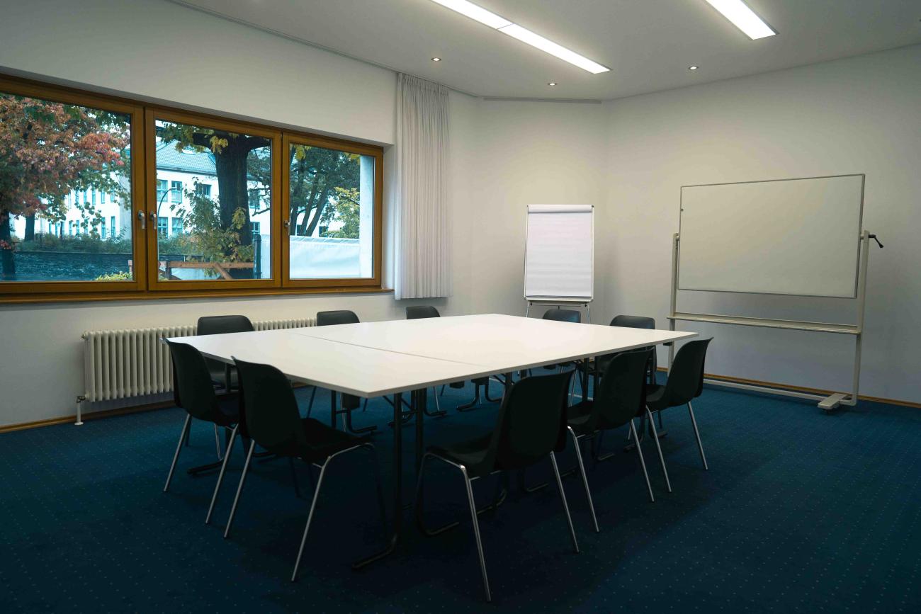 Day Suite 2 - Detail