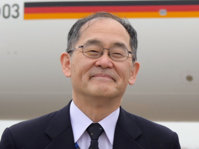 yanagi_hidenao_bild.png S.E. YANAGI Hidenao - Botschafter von Japan in Deutschland